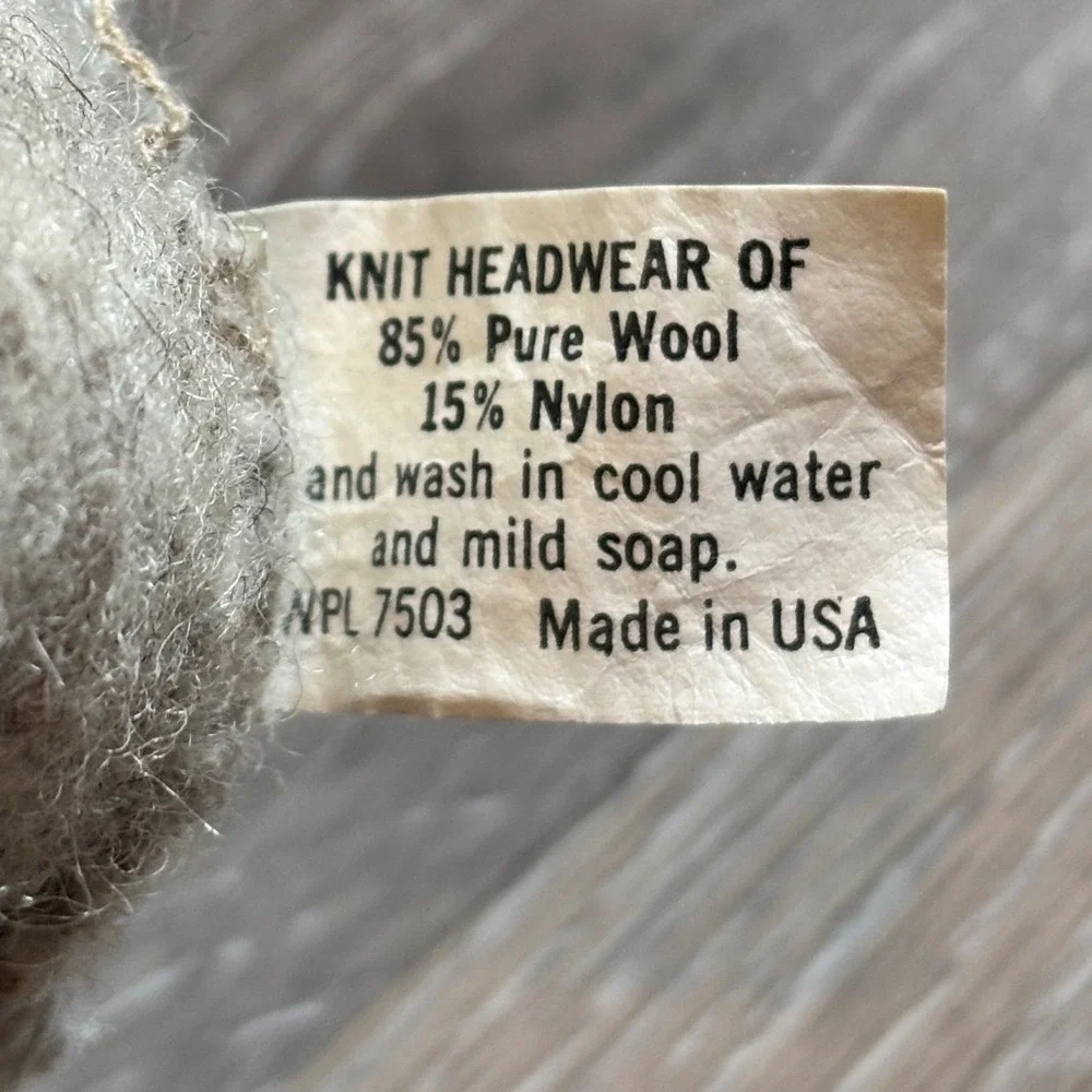 Vtg Balaclava 85% Pure Wool Face Ski Mask‎ Visor Pom Oatmeal Beige Knit
